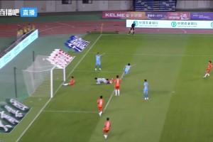 东北超-呼和浩特4-1鸡西 呼和浩特终结两连平鸡西遭遇五连败